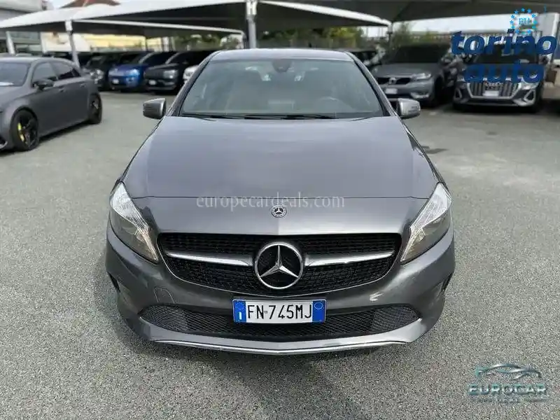 Mercedes-Benz A 180