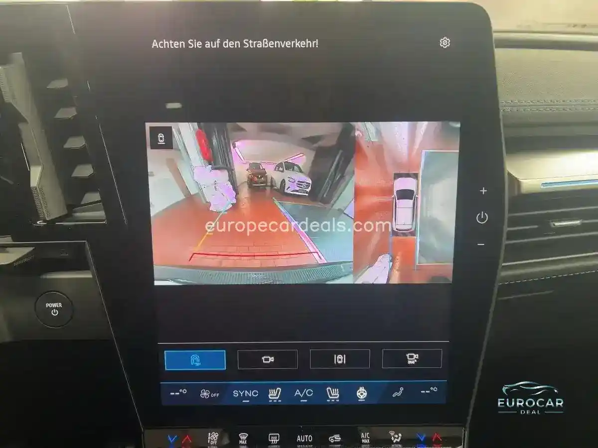 Renault Scenic E-TECH