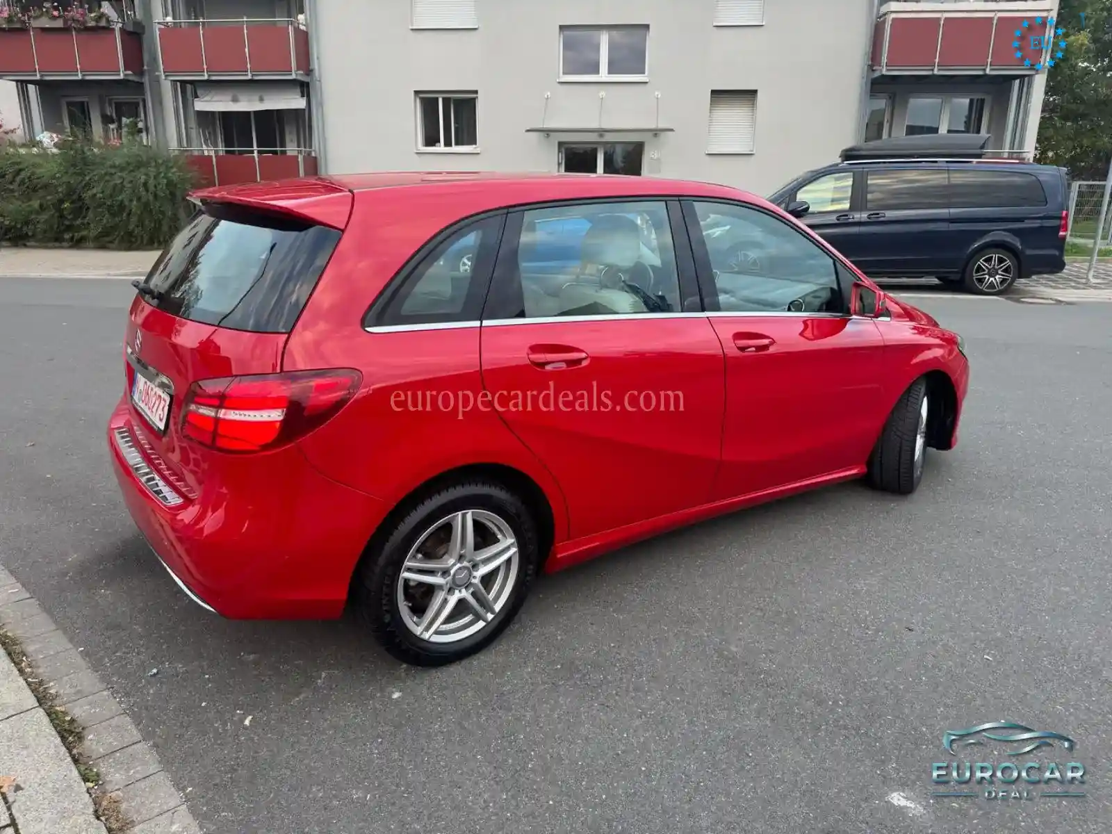 Mercedes-Benz B 180