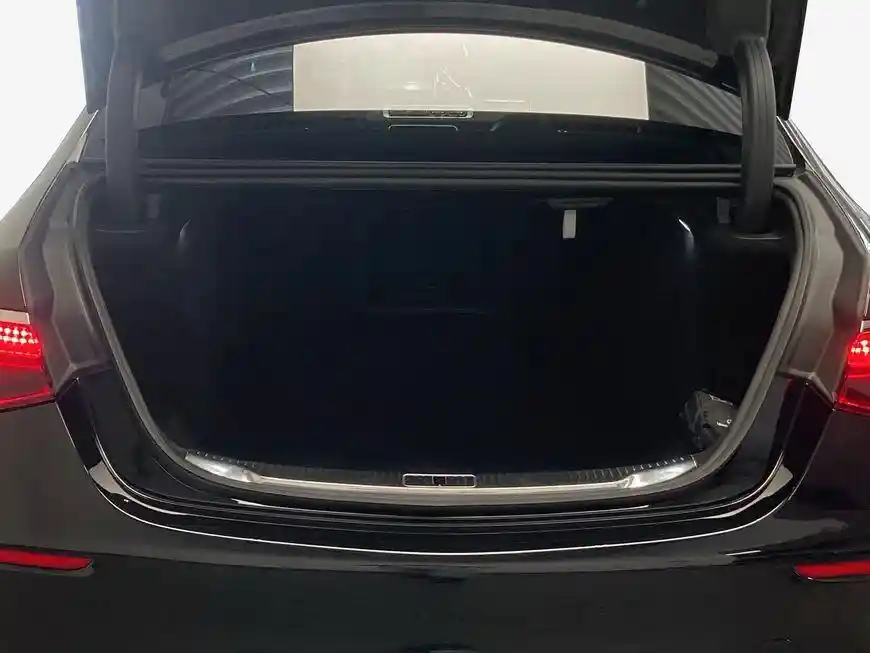 Mercedes-Benz S 450