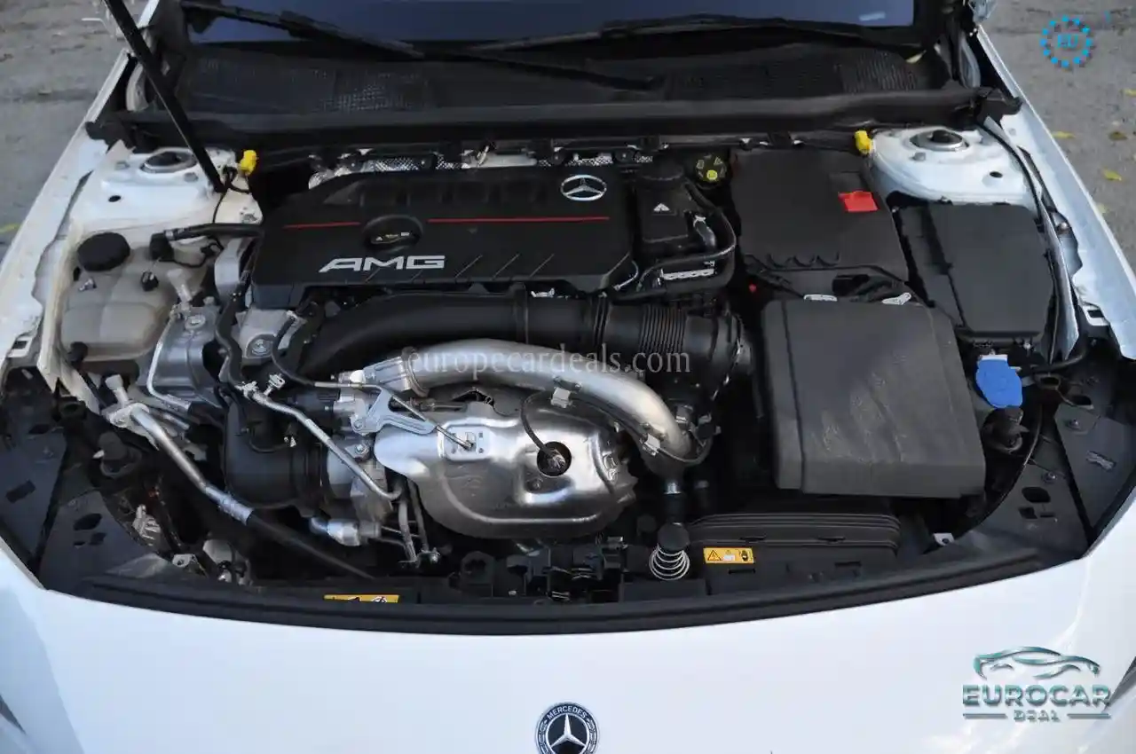 Mercedes-Benz A 35 AMG