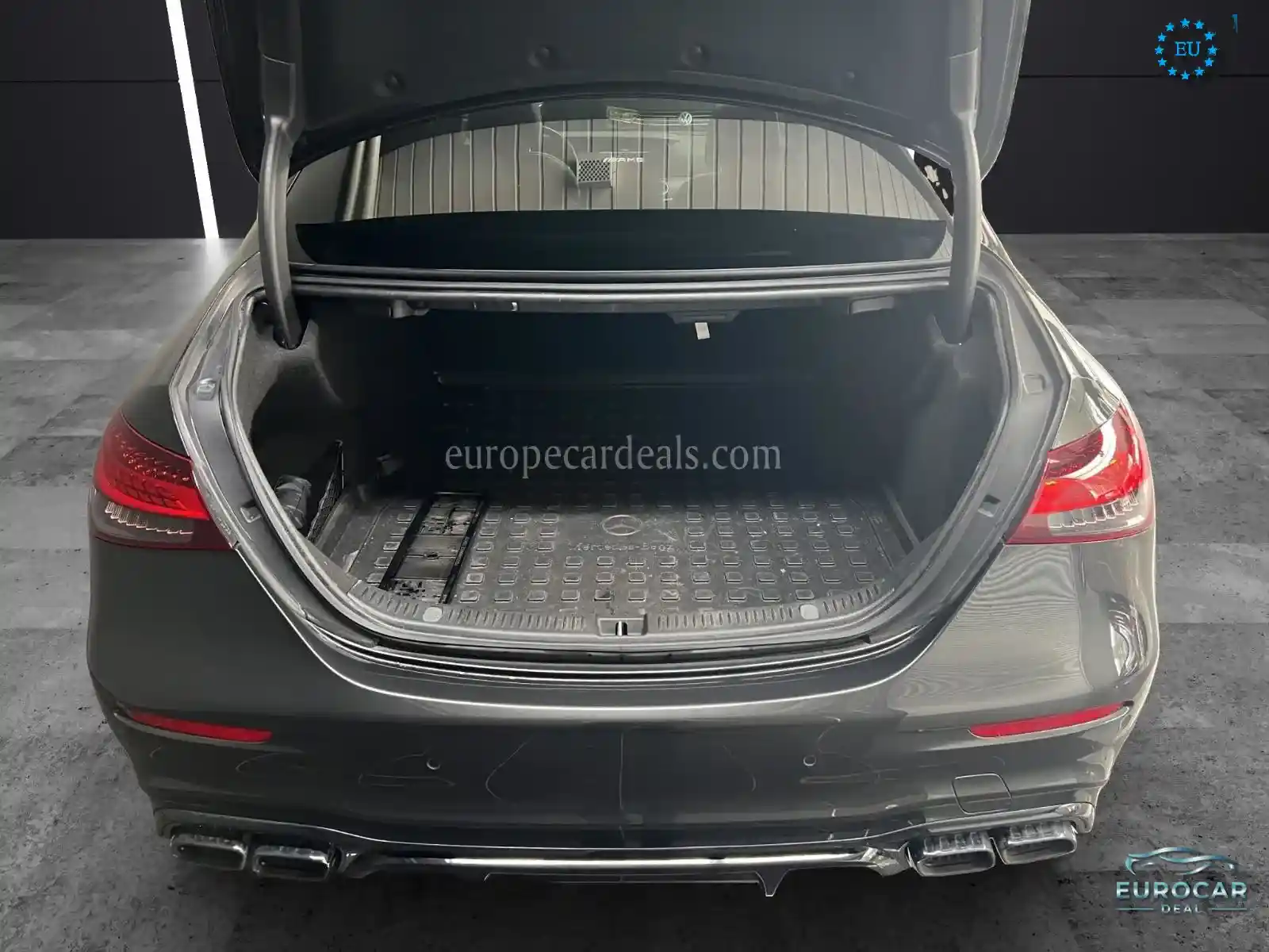 Mercedes-Benz E 63 AMG