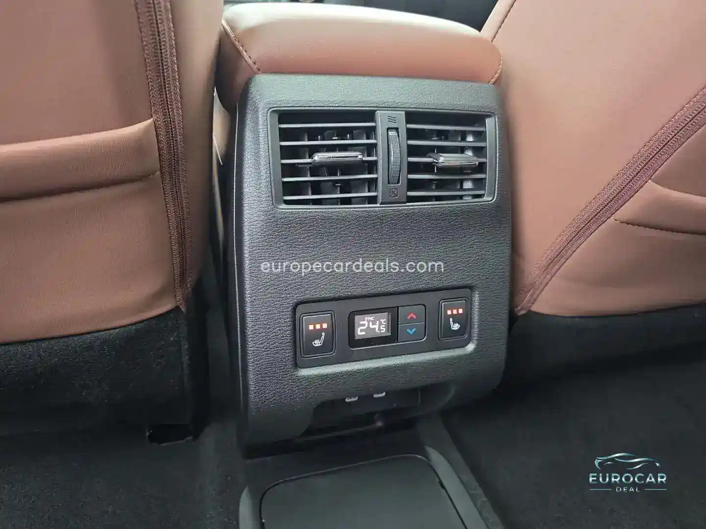 Mitsubishi Plug-in Hybrid Outlander