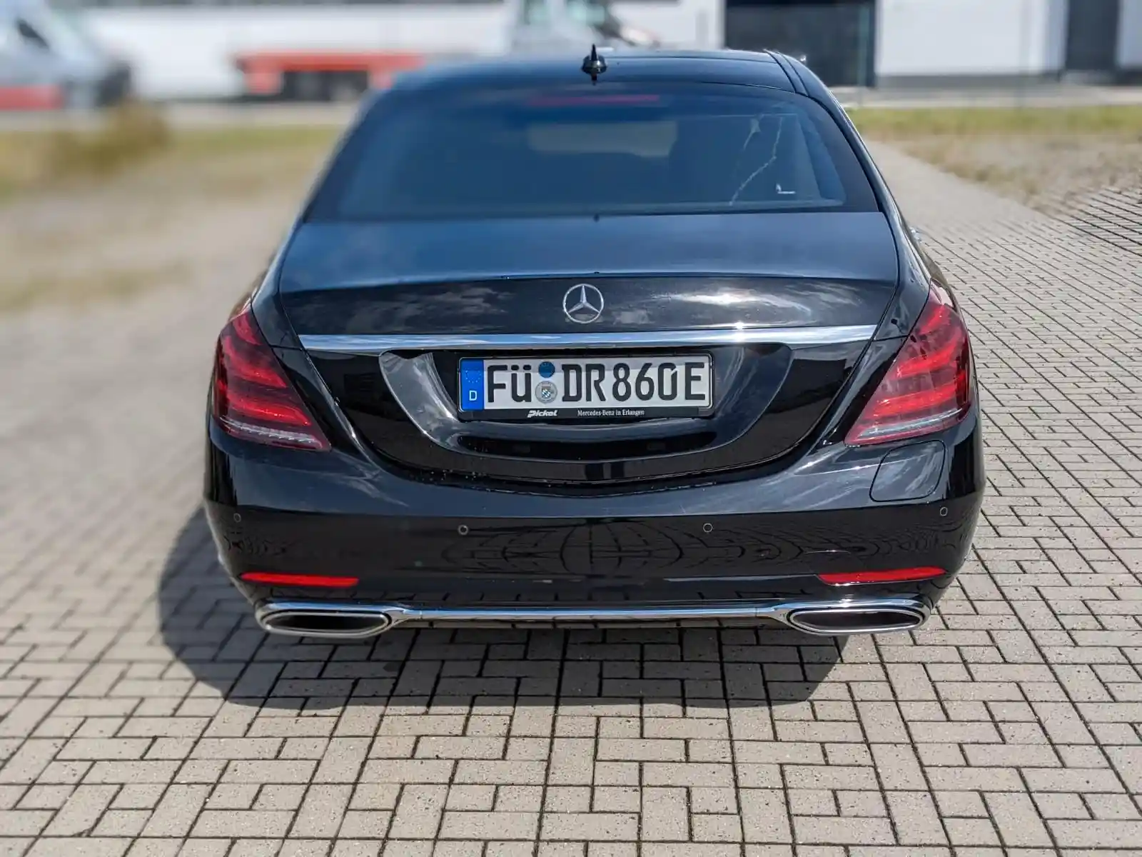 Mercedes-Benz S 560