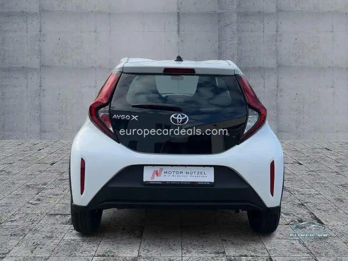 Toyota Aygo (X)