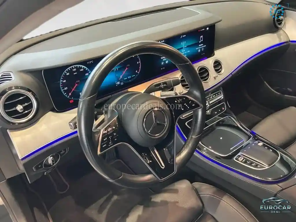 Mercedes-Benz E 220