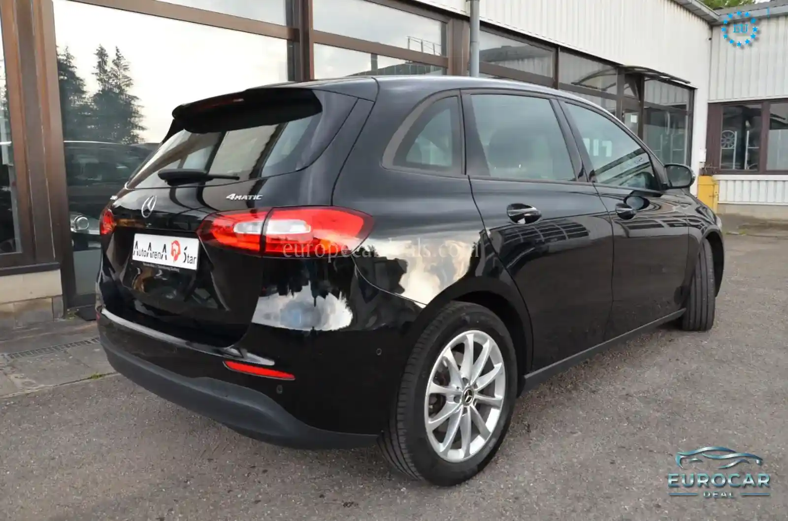 Mercedes-Benz B 200