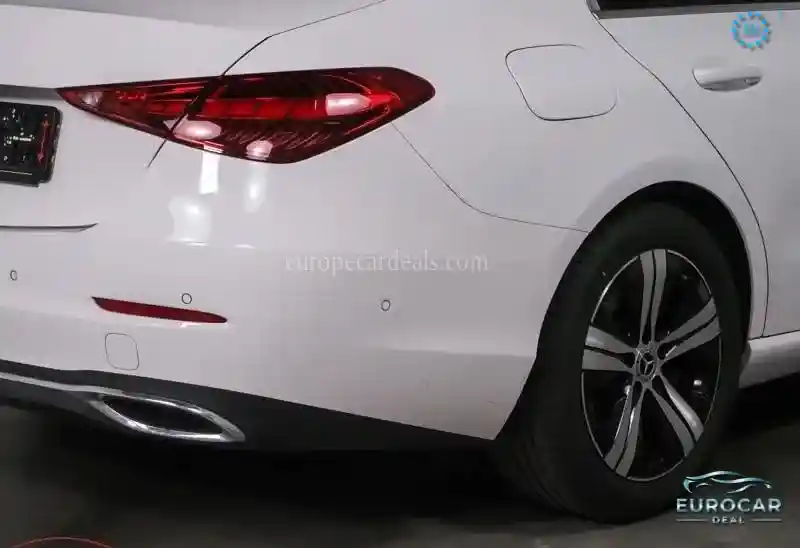 Mercedes-Benz C 180