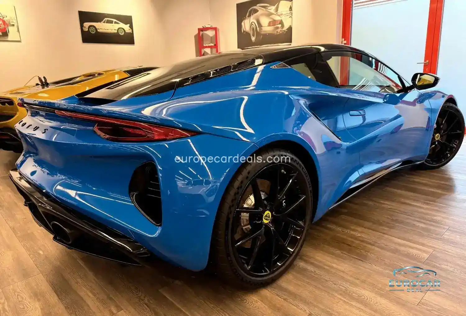 Lotus Emira