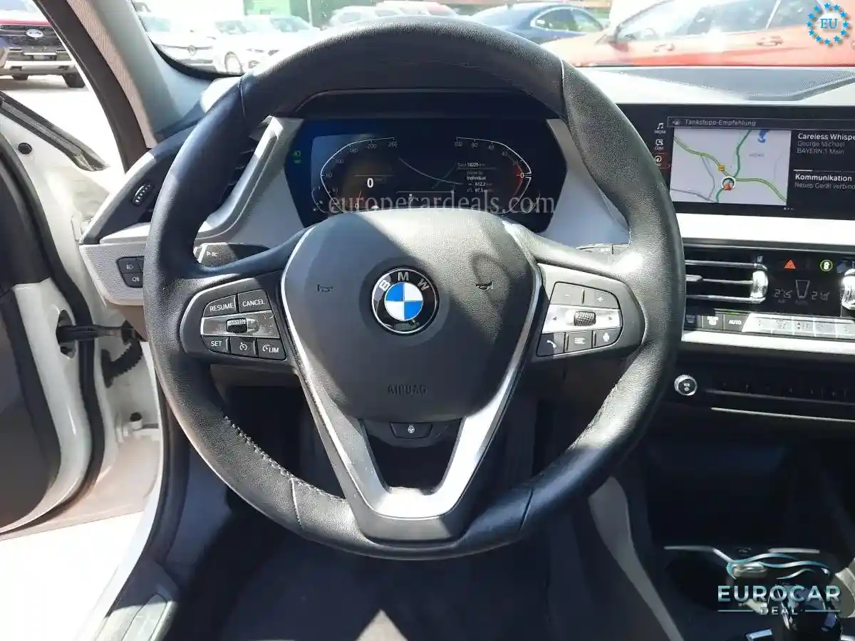 BMW 120