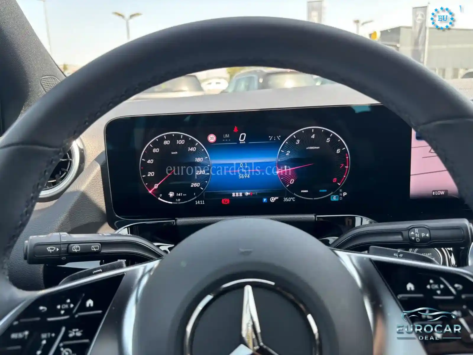 Mercedes-Benz B 180