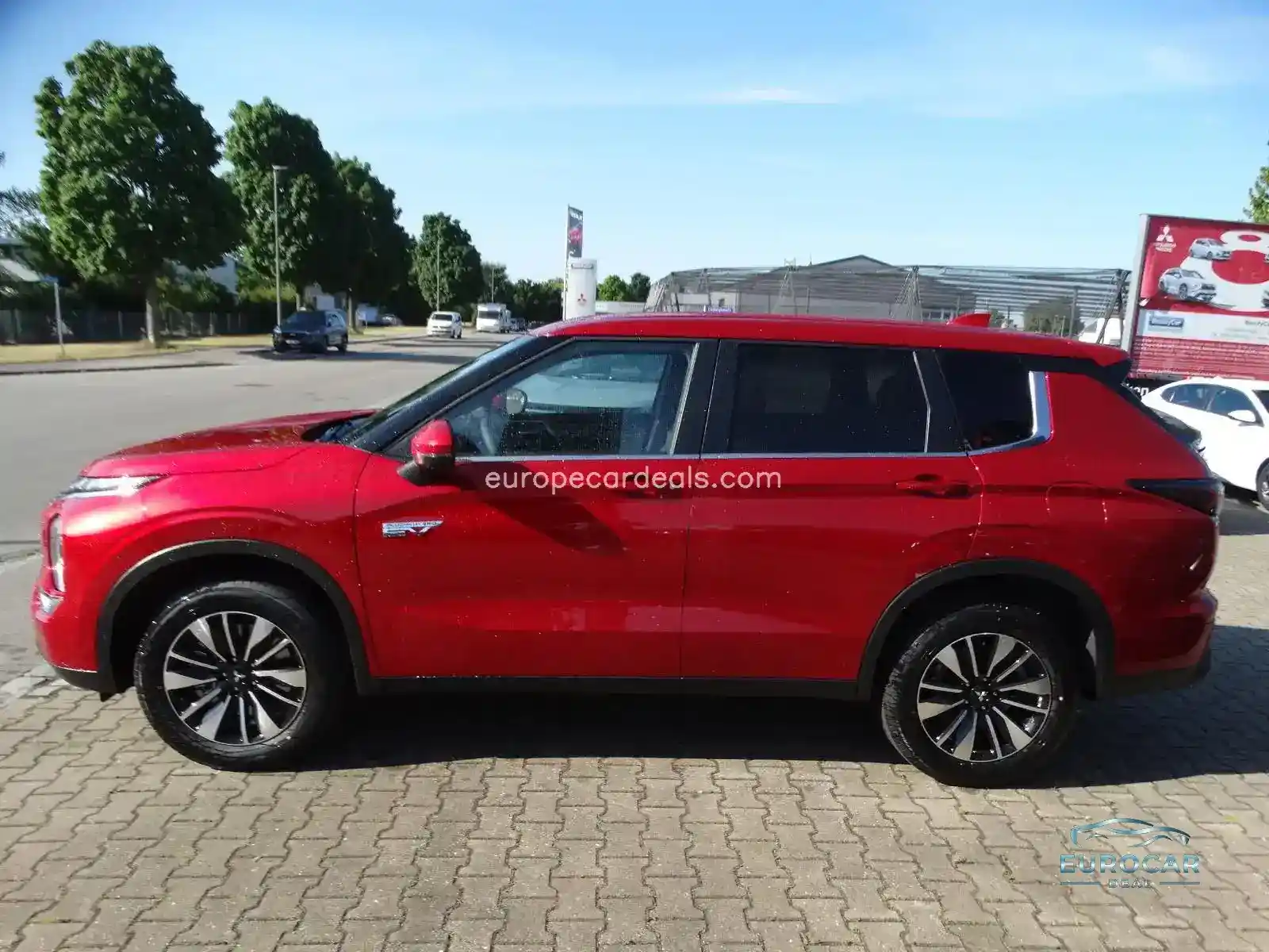 Mitsubishi Plug-in Hybrid Outlander
