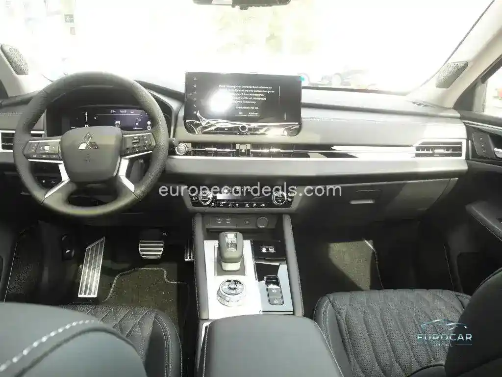 Mitsubishi Plug-in Hybrid Outlander