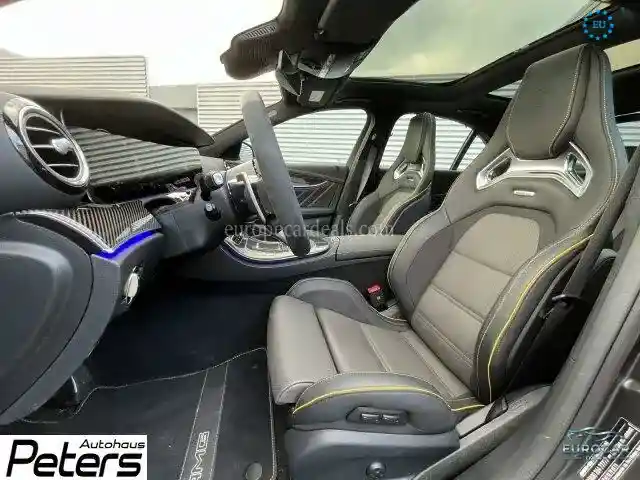 Mercedes-Benz E 63 AMG
