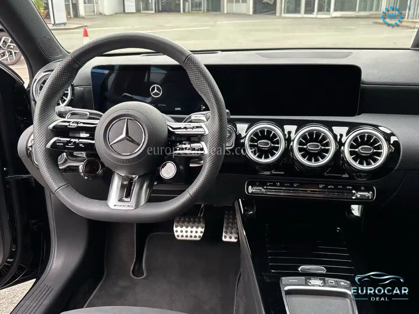 Mercedes-Benz A 35 AMG