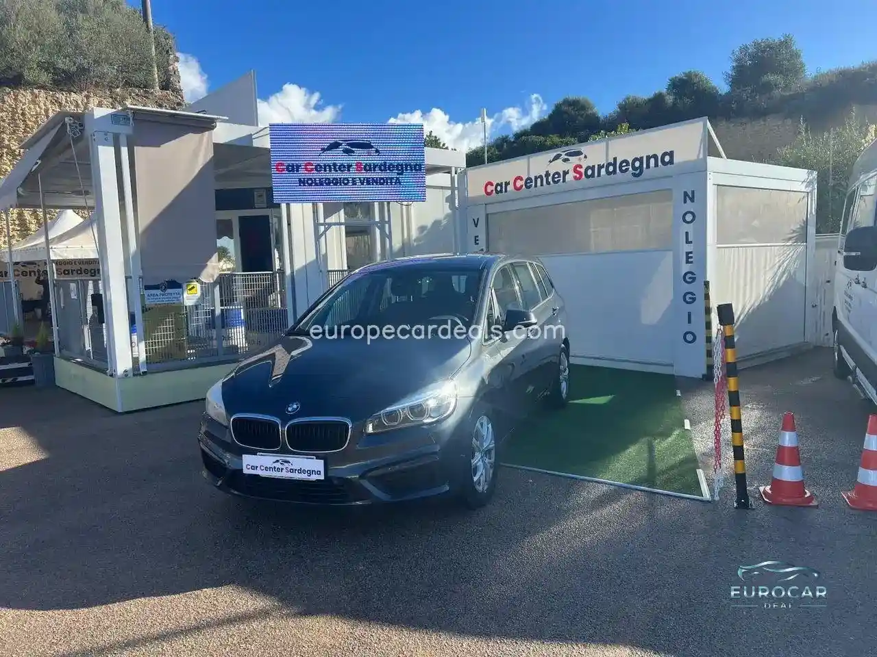 BMW 218