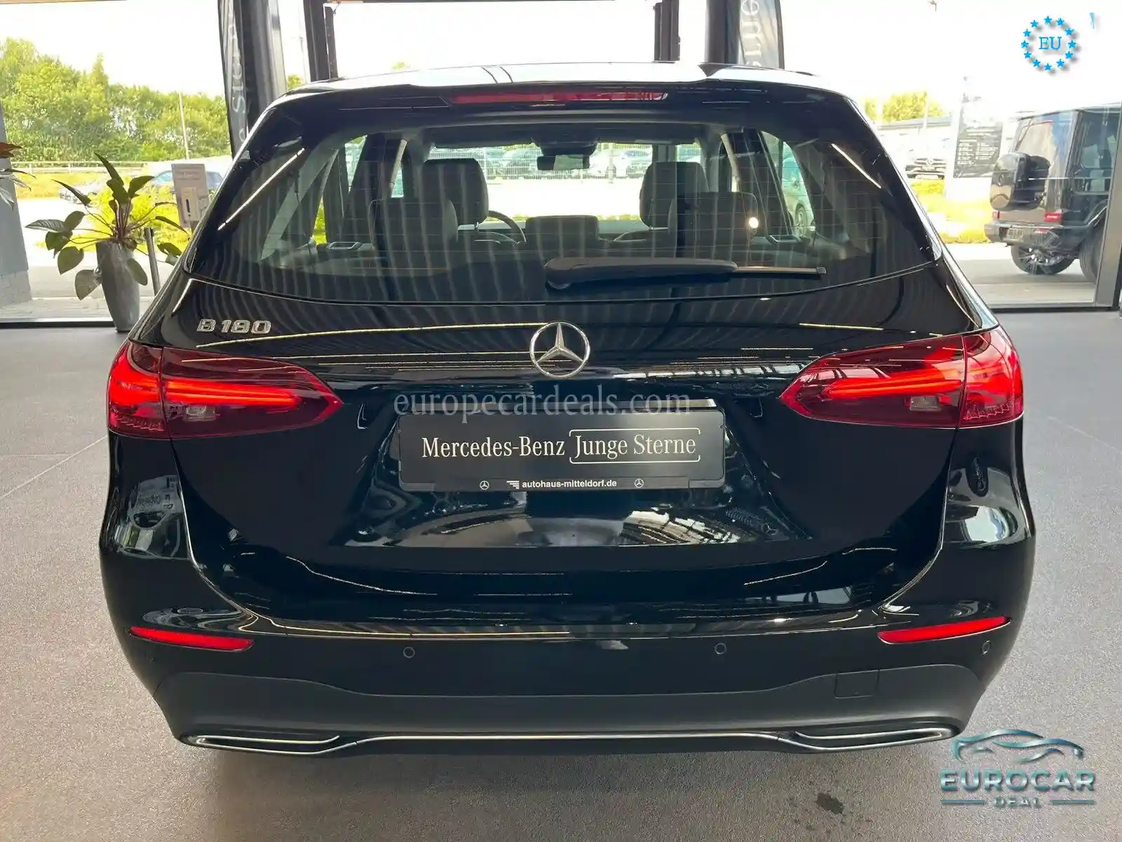 Mercedes-Benz B 180