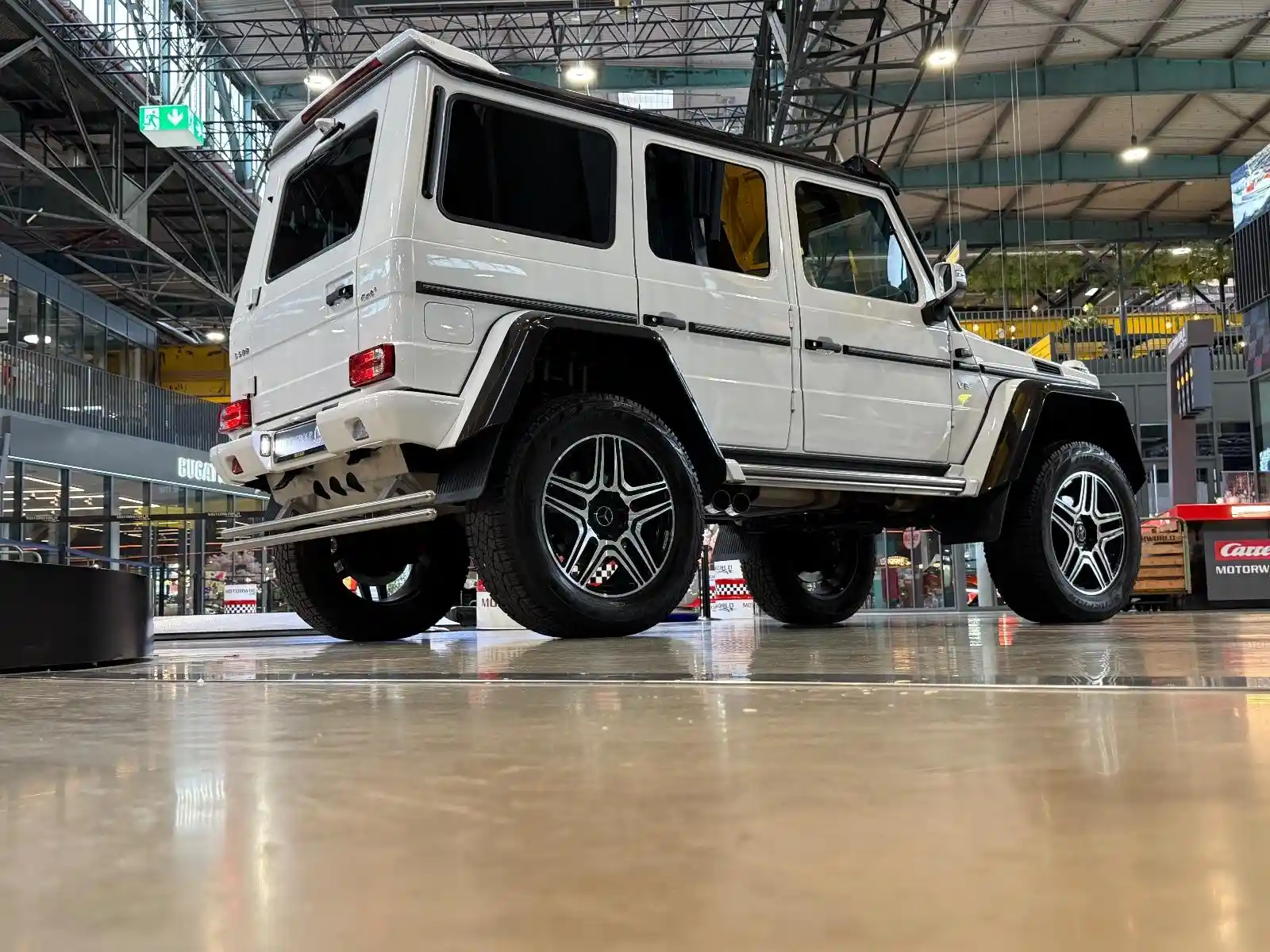 Mercedes-Benz G 500