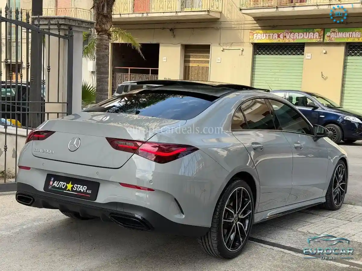 Mercedes-Benz CLA 200