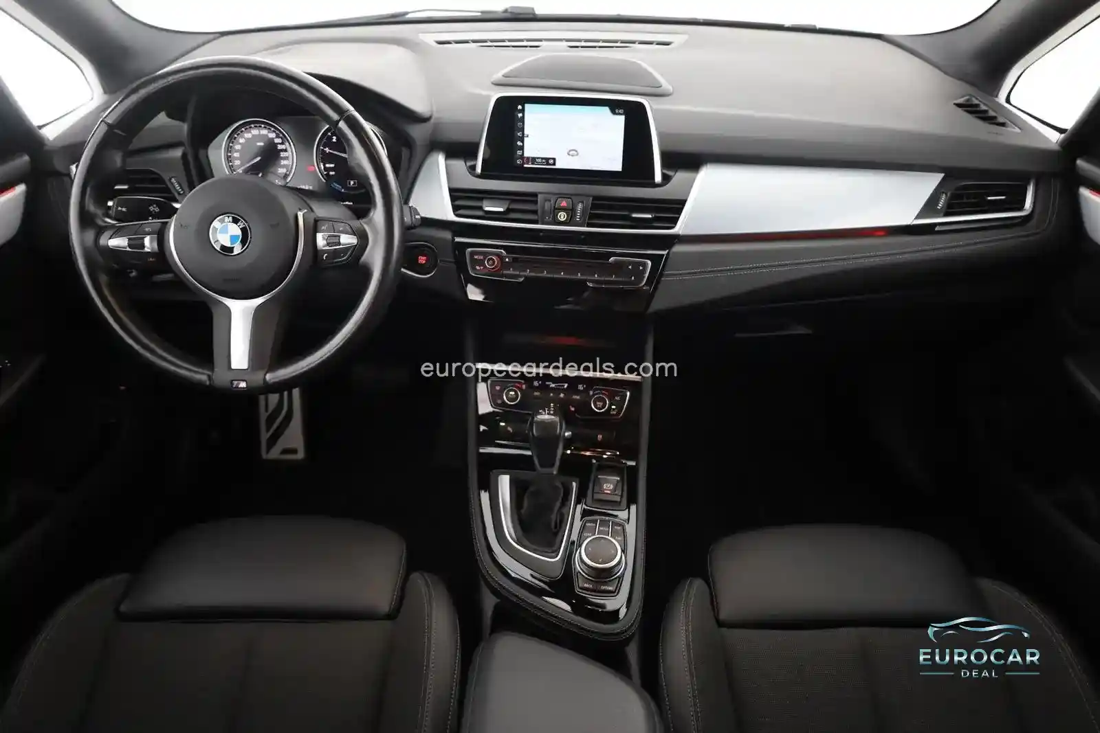 BMW 225