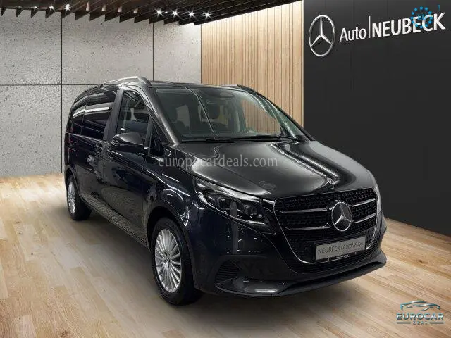 Mercedes-Benz V 220