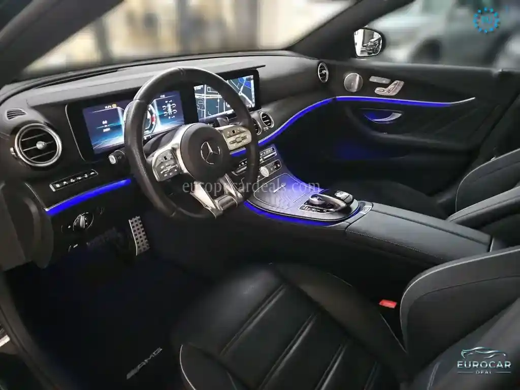 Mercedes-Benz E 63 AMG