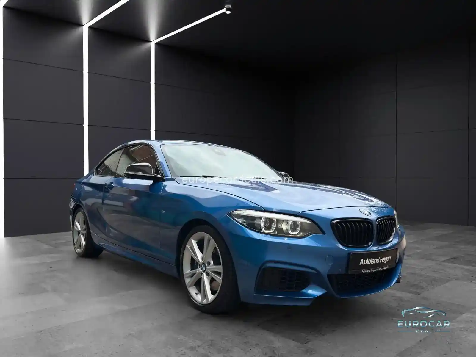 BMW M240i