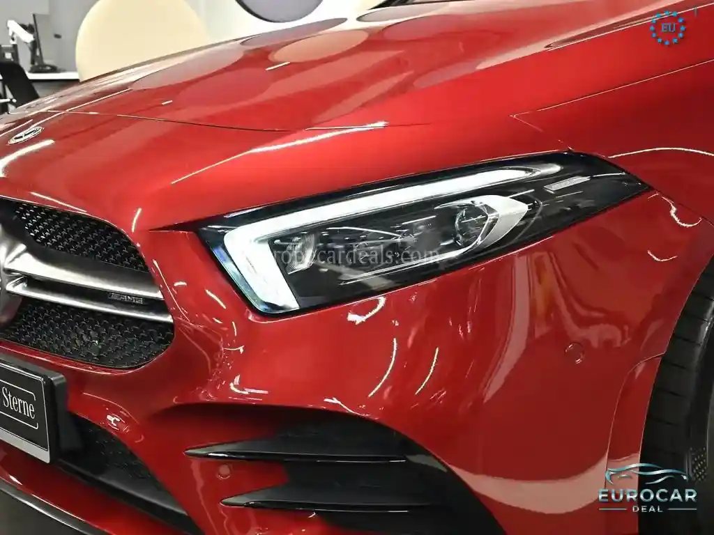 Mercedes-Benz A 35 AMG