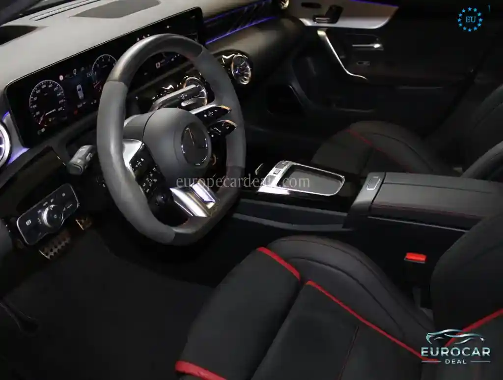 Mercedes-Benz A 45 AMG