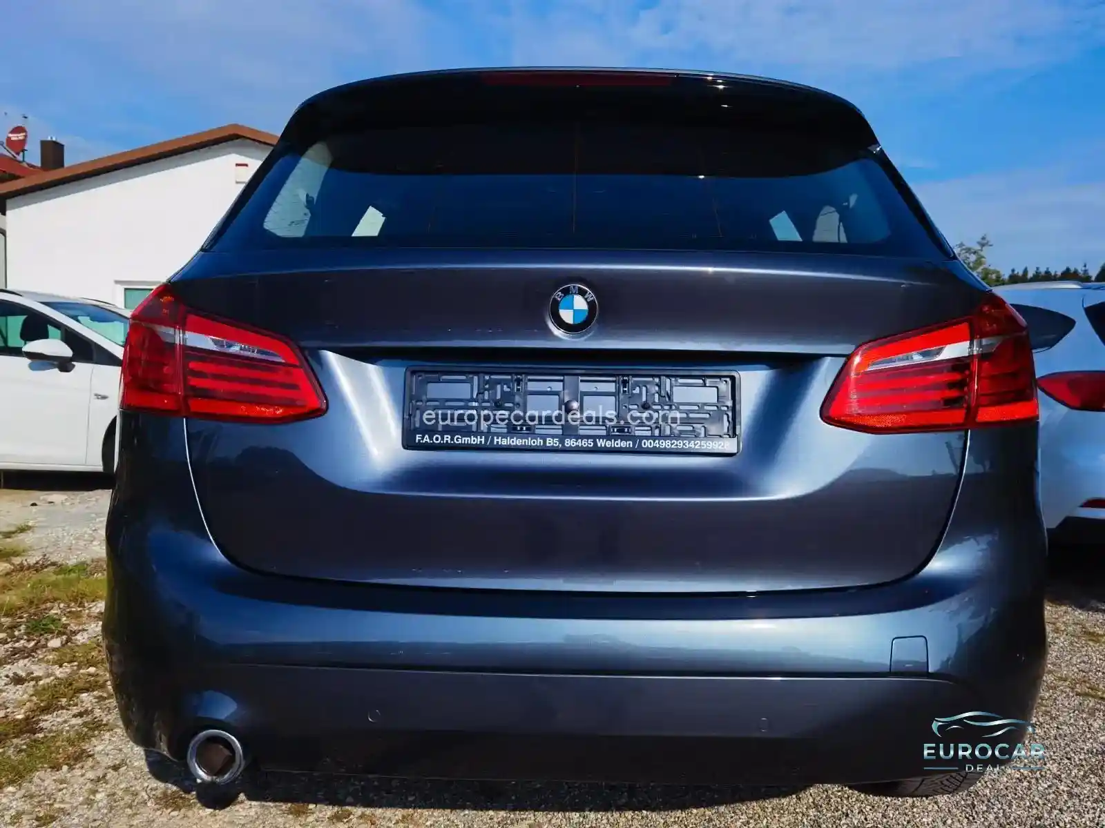 BMW 216