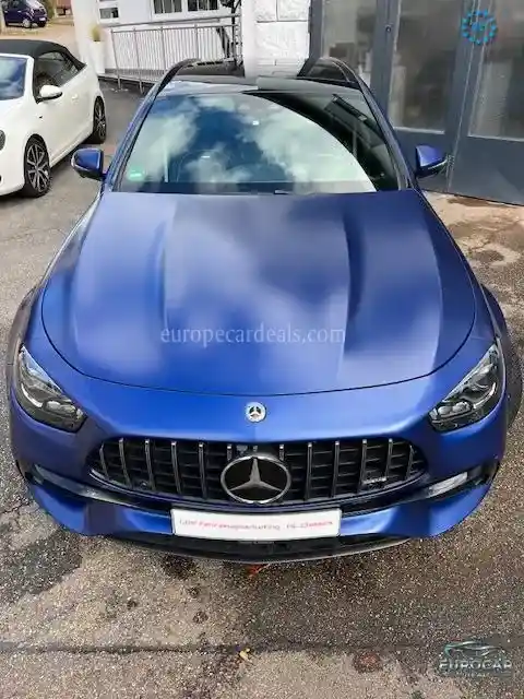 Mercedes-Benz E 63 AMG