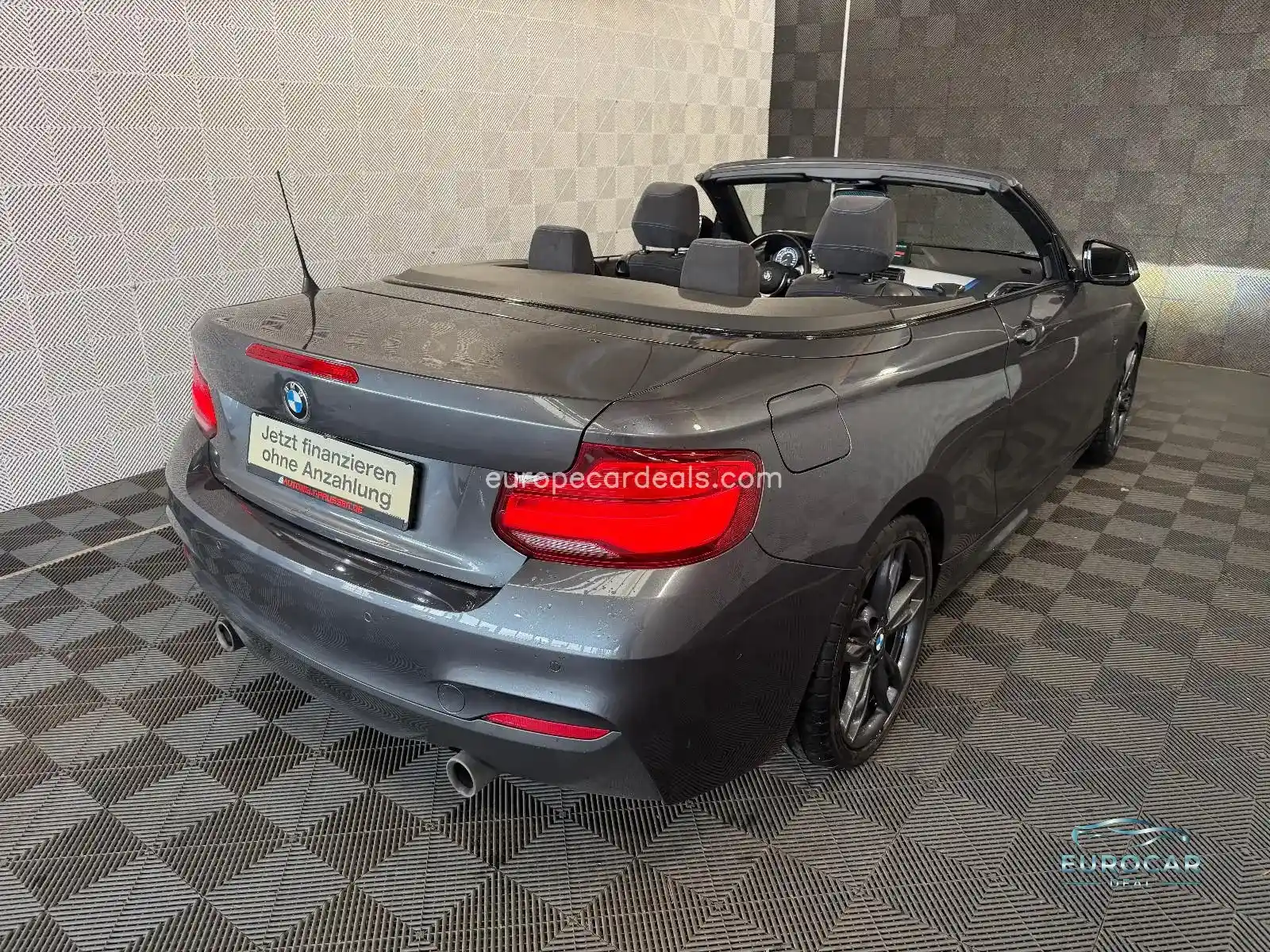BMW M240i