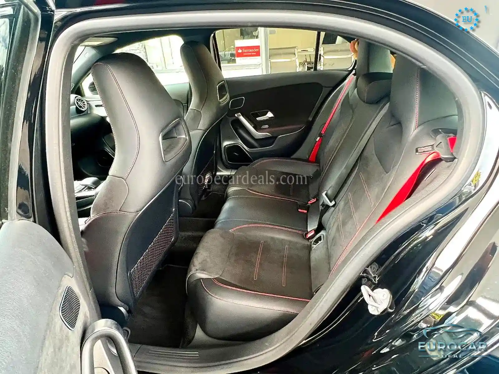 Mercedes-Benz A 35 AMG