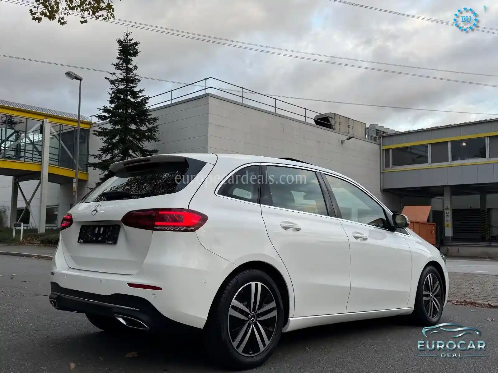 Mercedes-Benz B 220
