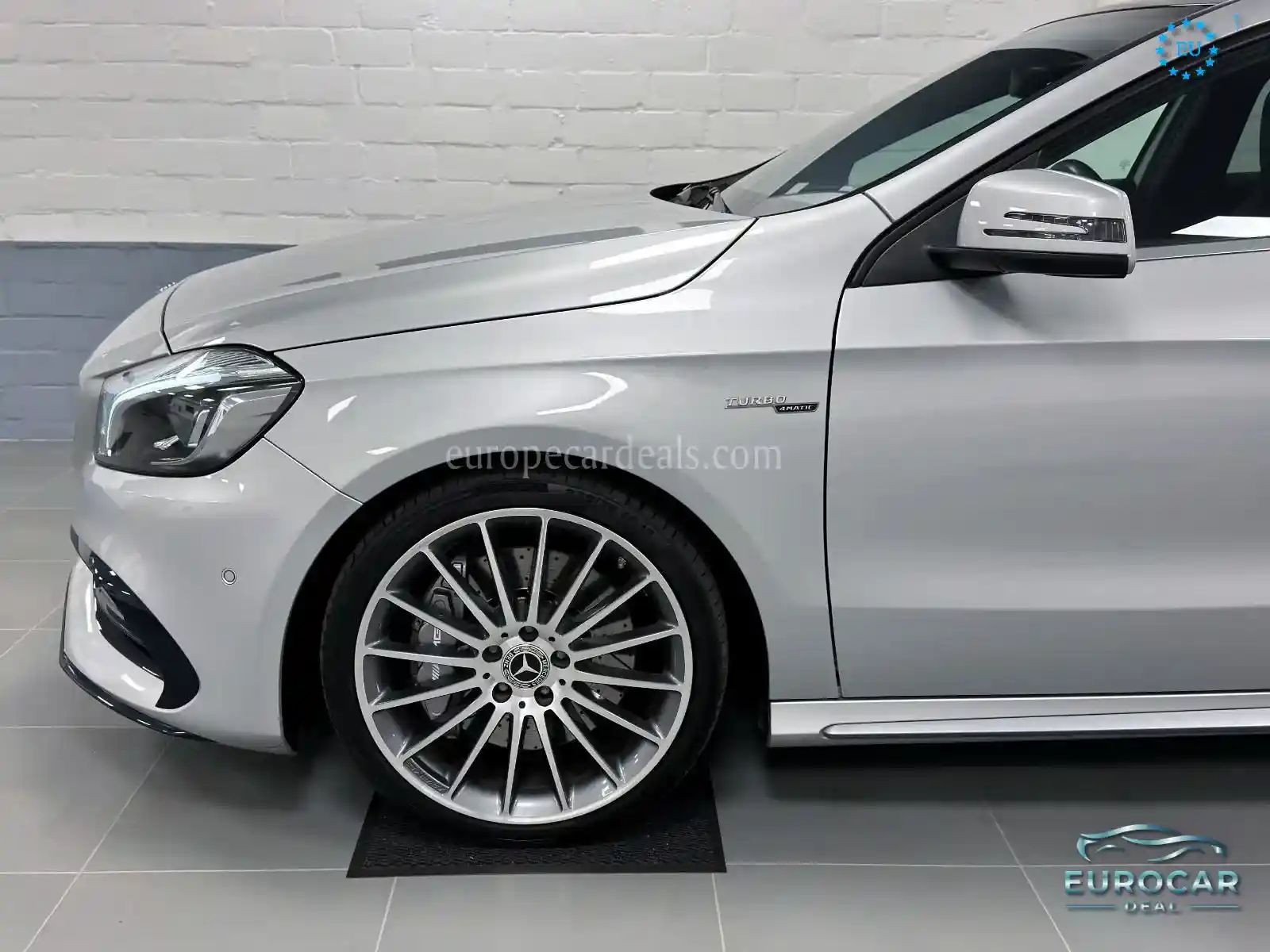 Mercedes-Benz A 45 AMG