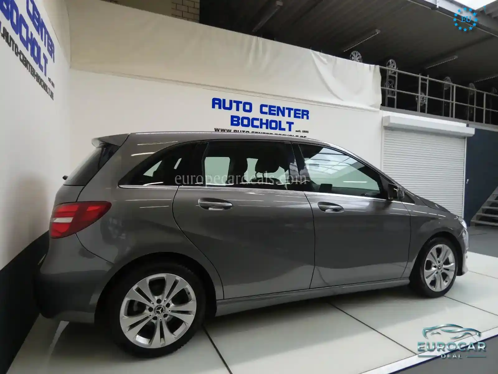 Mercedes-Benz B 200