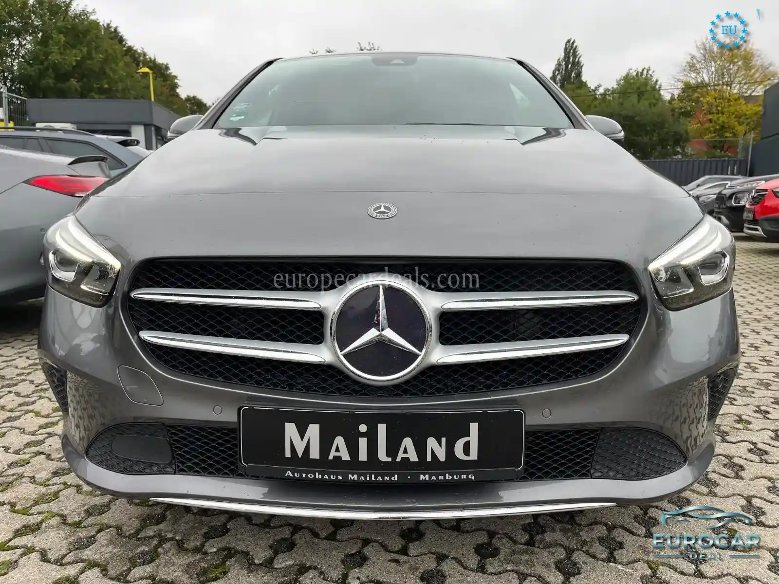 Mercedes-Benz B 200