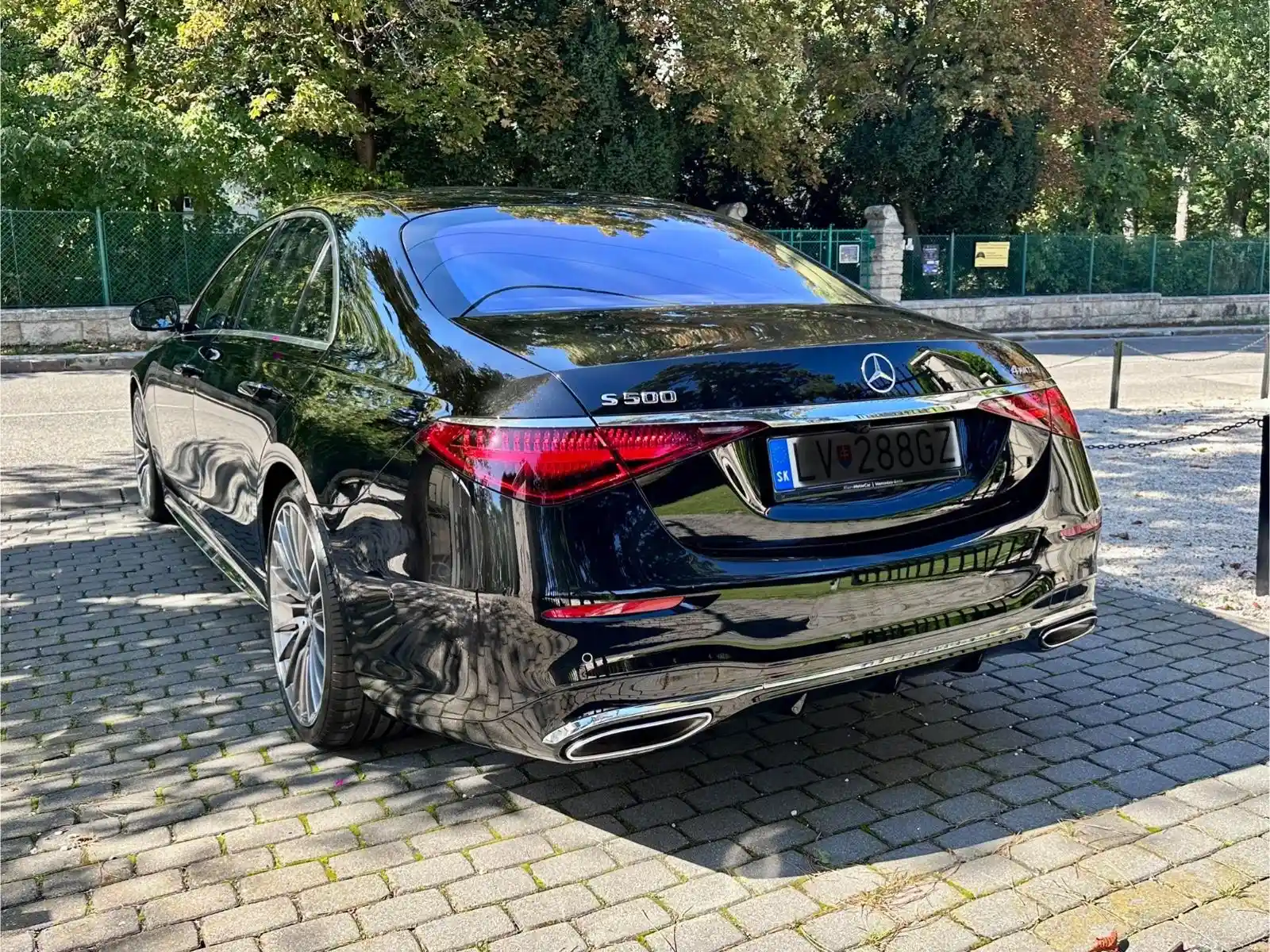 Mercedes-Benz S 500