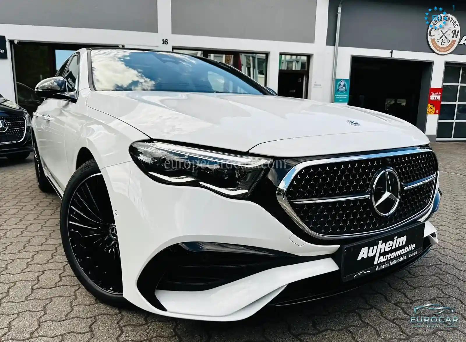 Mercedes-Benz E 200