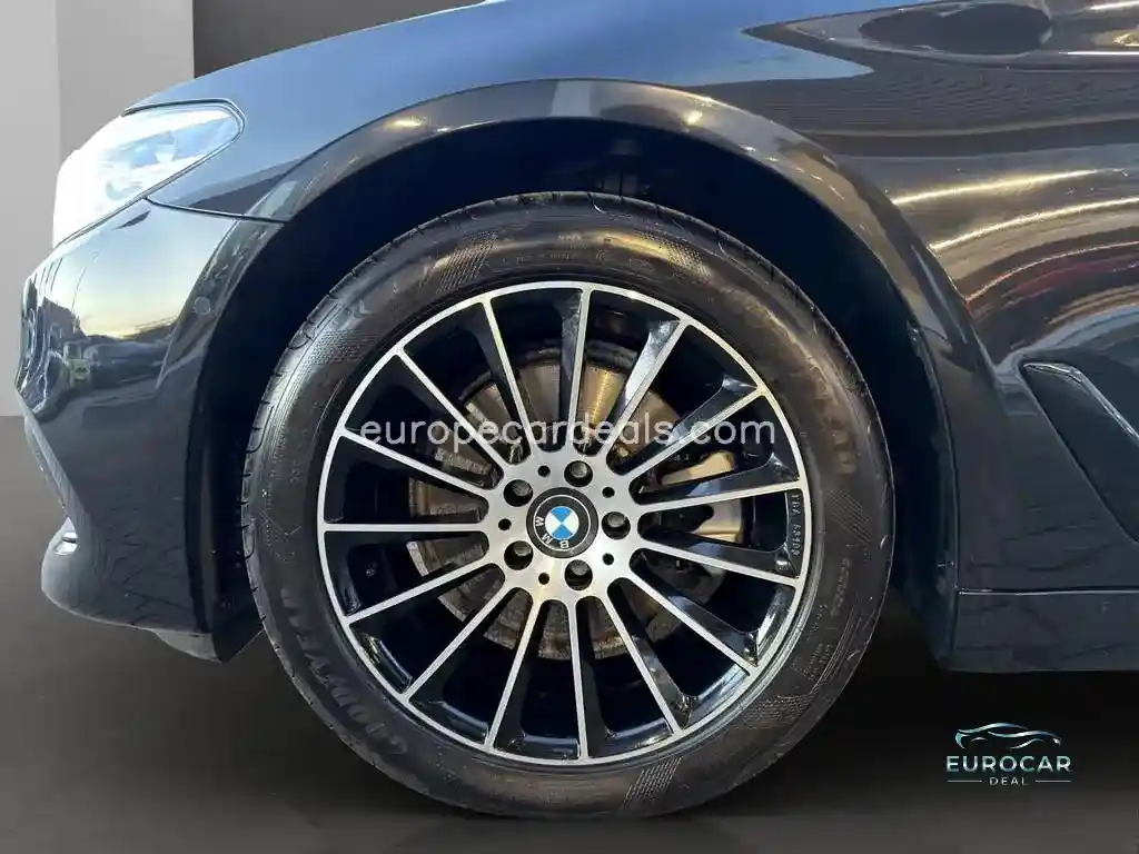 BMW 520