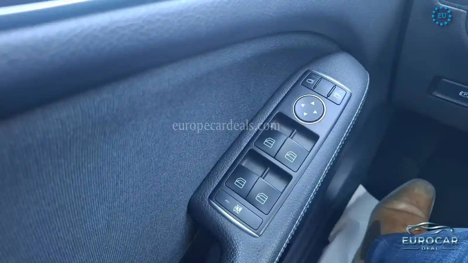 Mercedes-Benz B 220