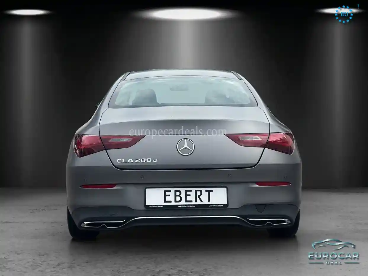 Mercedes-Benz CLA 200