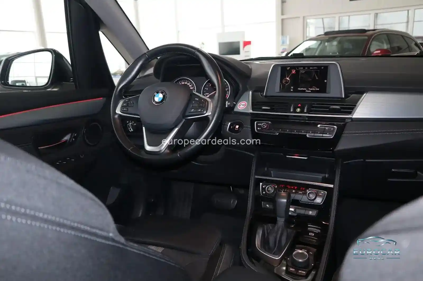 BMW 220