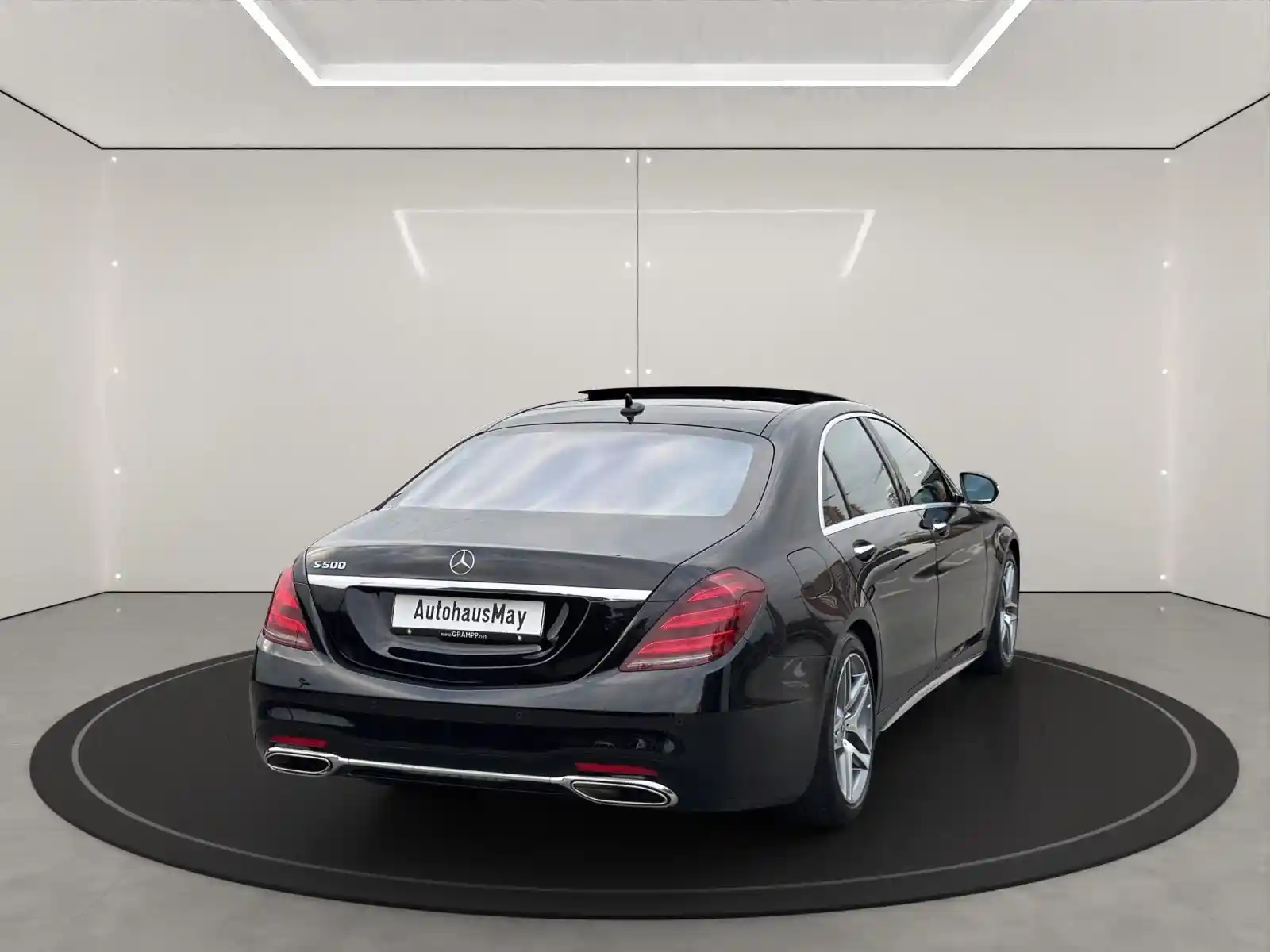 Mercedes-Benz S 500