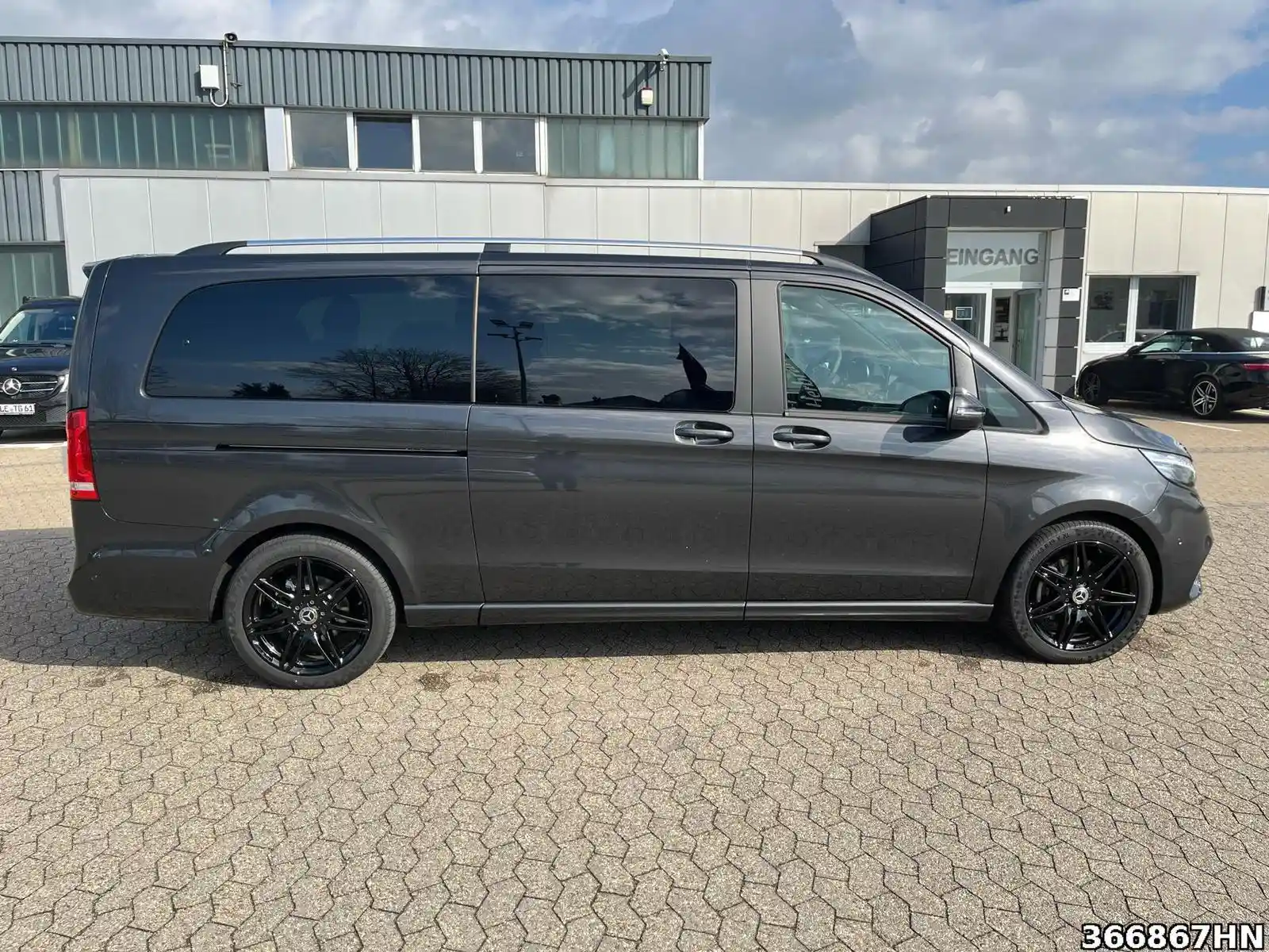 Mercedes-Benz V 300