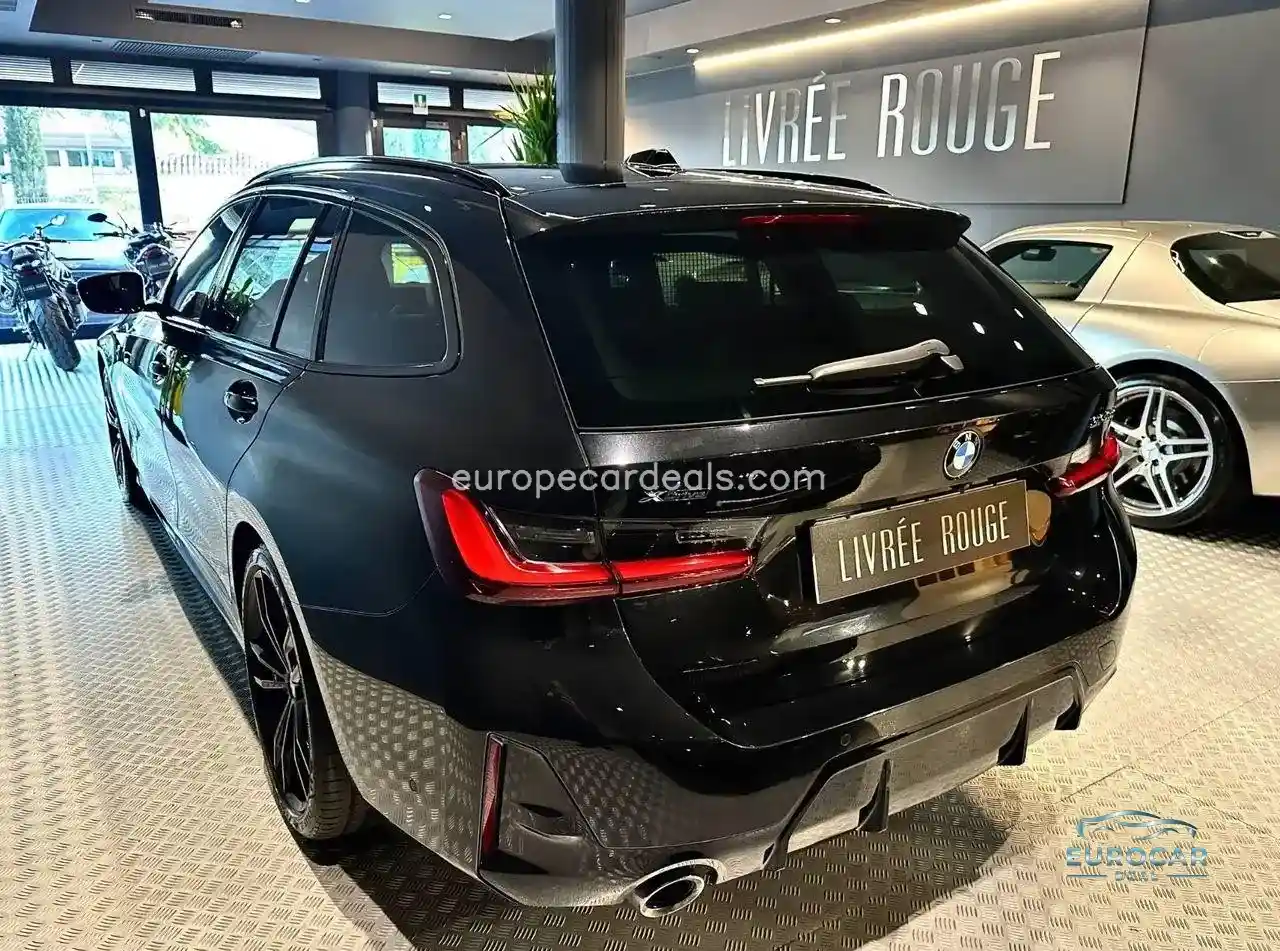 BMW 330