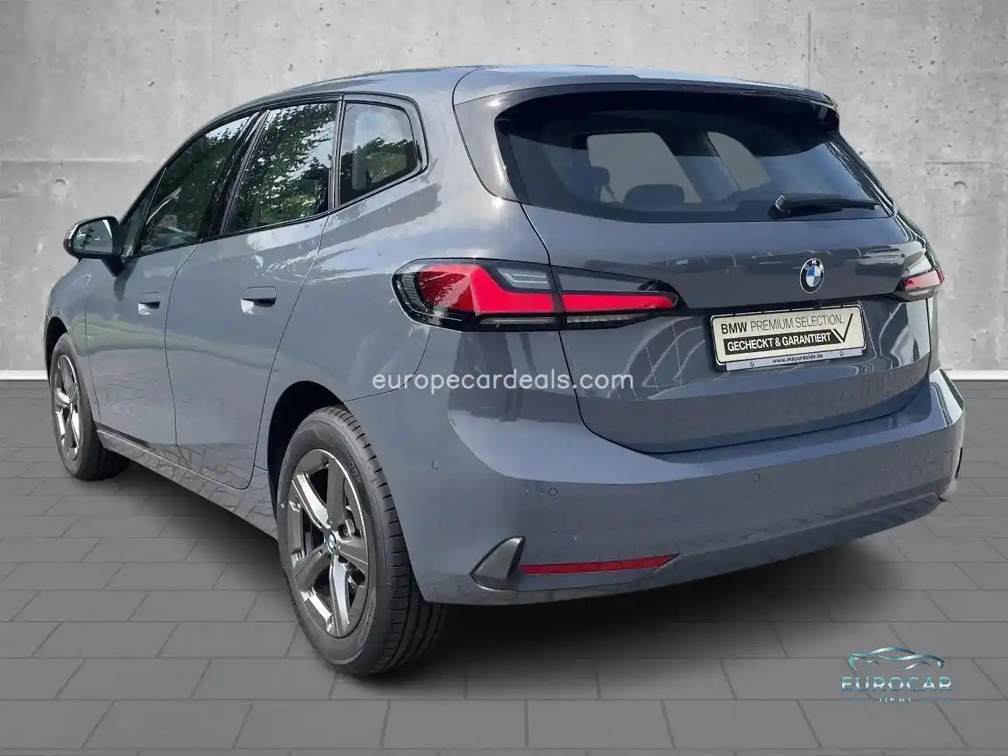 BMW 216