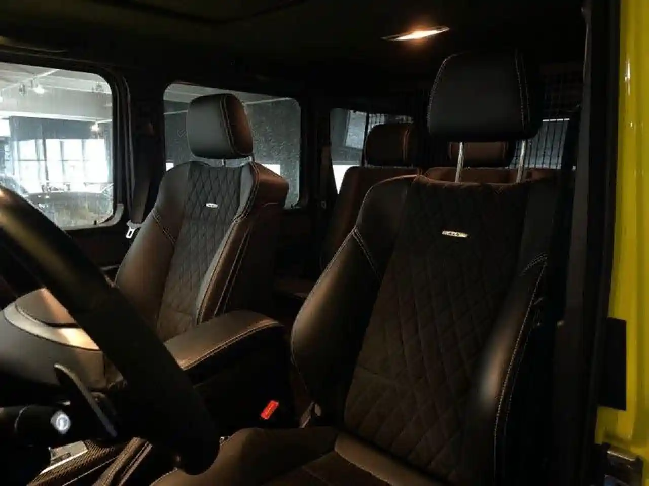 Mercedes-Benz G 500