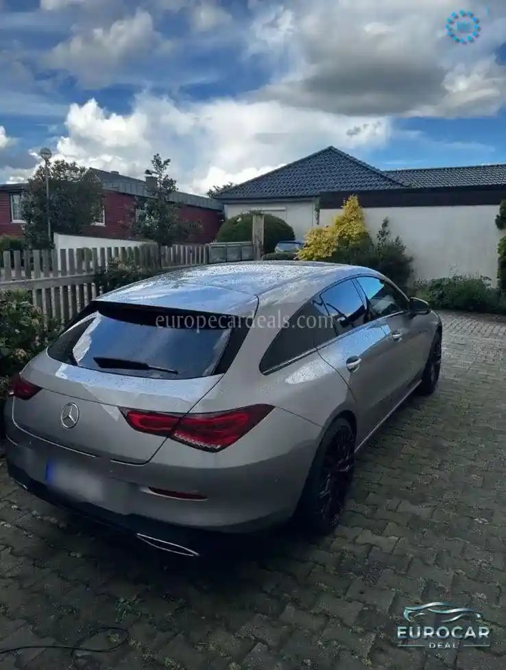 Mercedes-Benz CLA 200