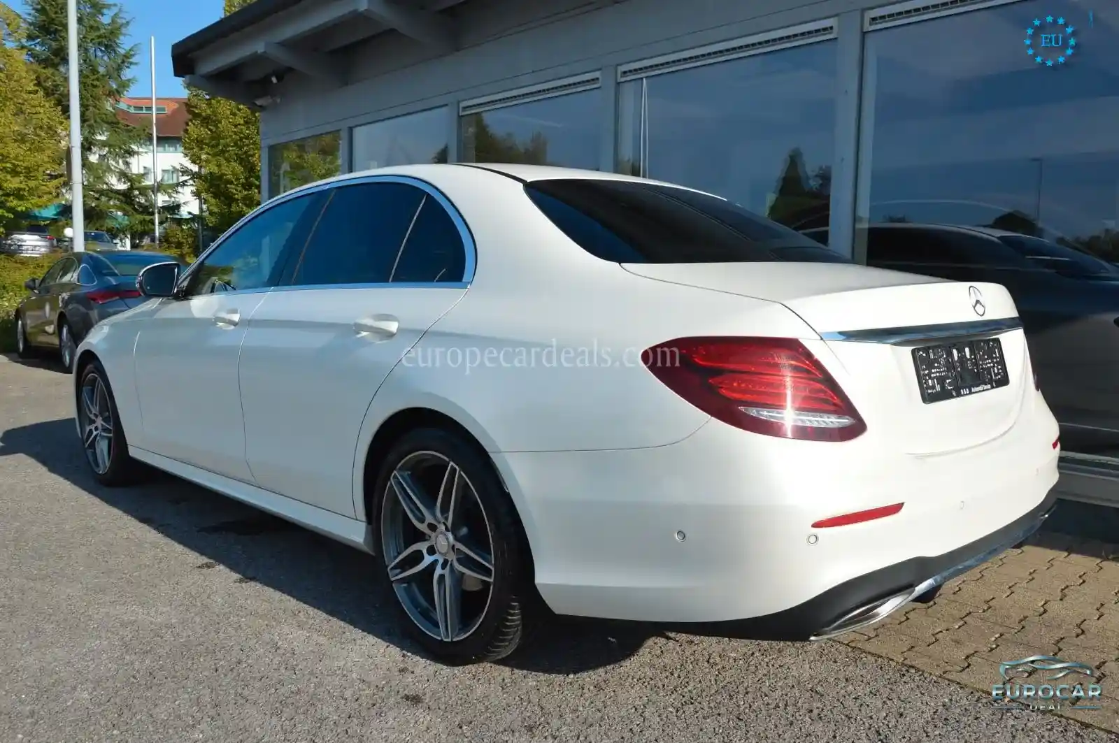 Mercedes-Benz E 200